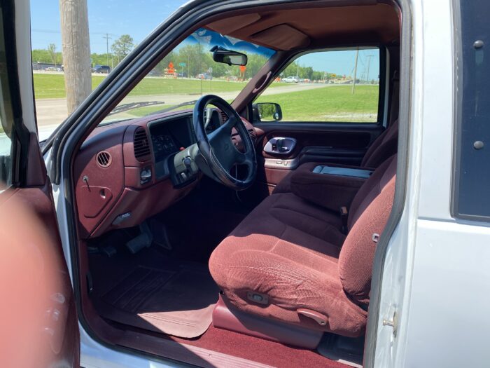 1996 CHEVROLET SILVERADO EXTENDED CAB PICKUP - Image 6