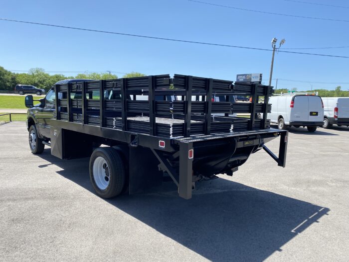 2002 F-550 DIESEL FLAT BED - Image 6