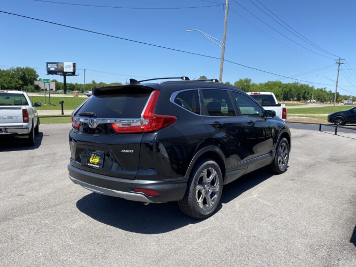 2017 HONDA CRV AWD - Image 4