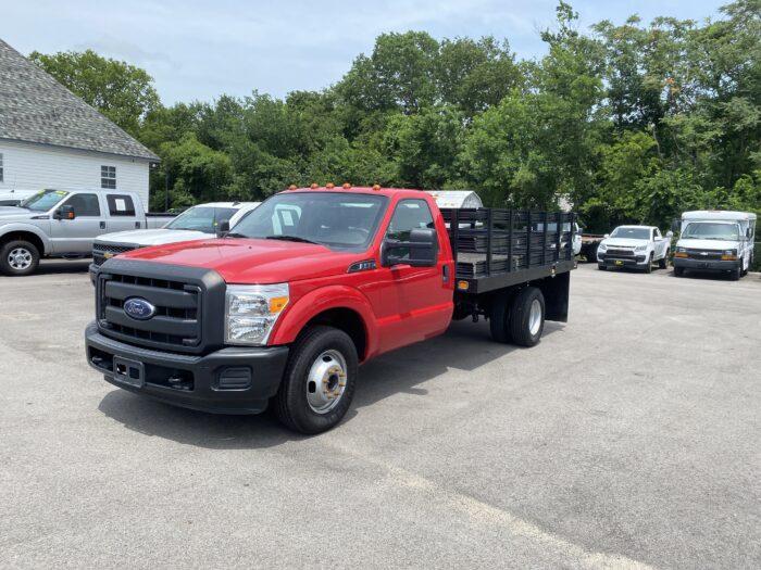 2014 FORD F-350 XL FLAT BED - Image 2