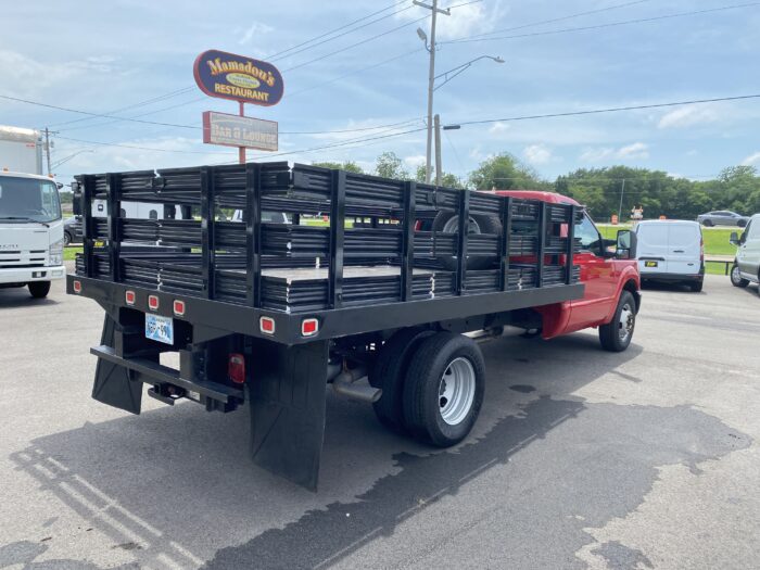2014 FORD F-350 XL FLAT BED - Image 4