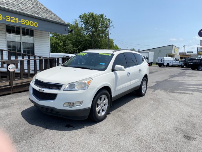 2012 CHEVROLET TRAVERSE - Image 2