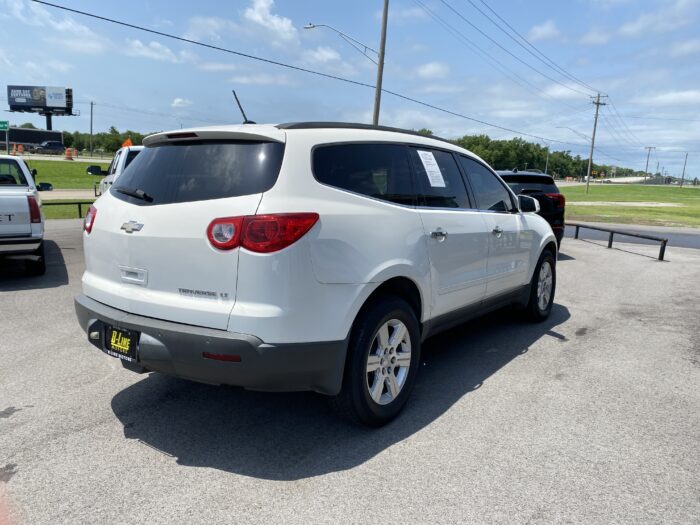 2012 CHEVROLET TRAVERSE - Image 4