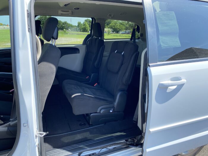 2016 DODGE GRAND CARAVAN - Image 7