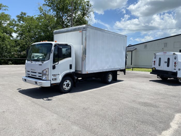 2014 ISUZU NPR BOX TRUCK - Image 2