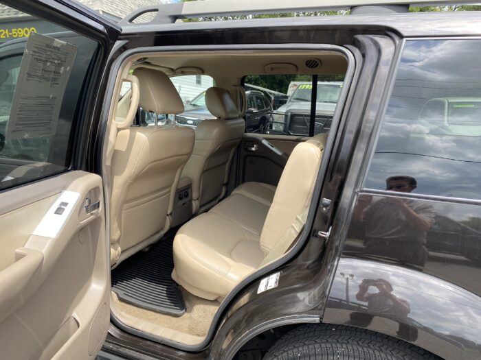 2011 NISSAN PATHFINDER - Image 7