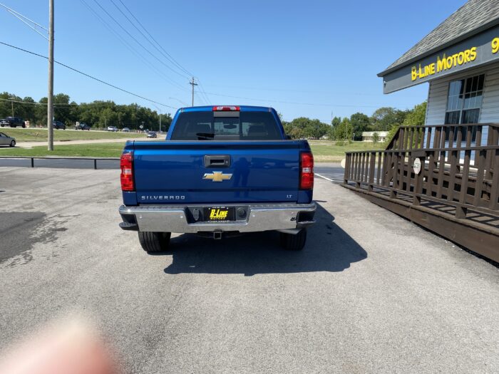 2018 CHEVROLET SILVERADO LT 4X4 - Image 5