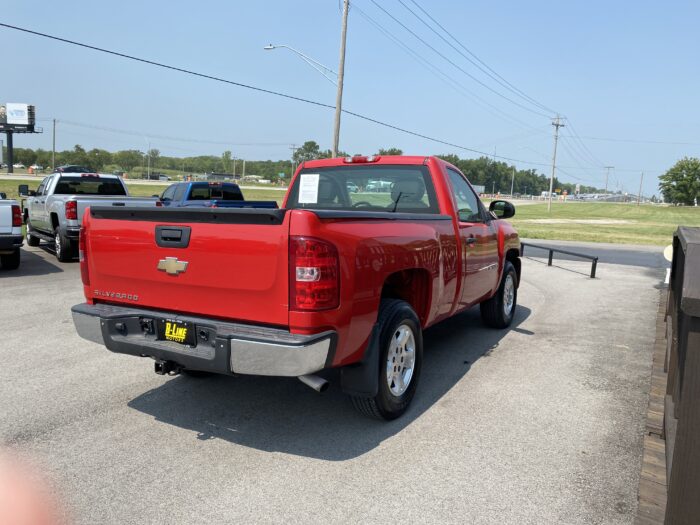 2008 CHEVROLET SILVERADO REGULAR CAB - Image 4