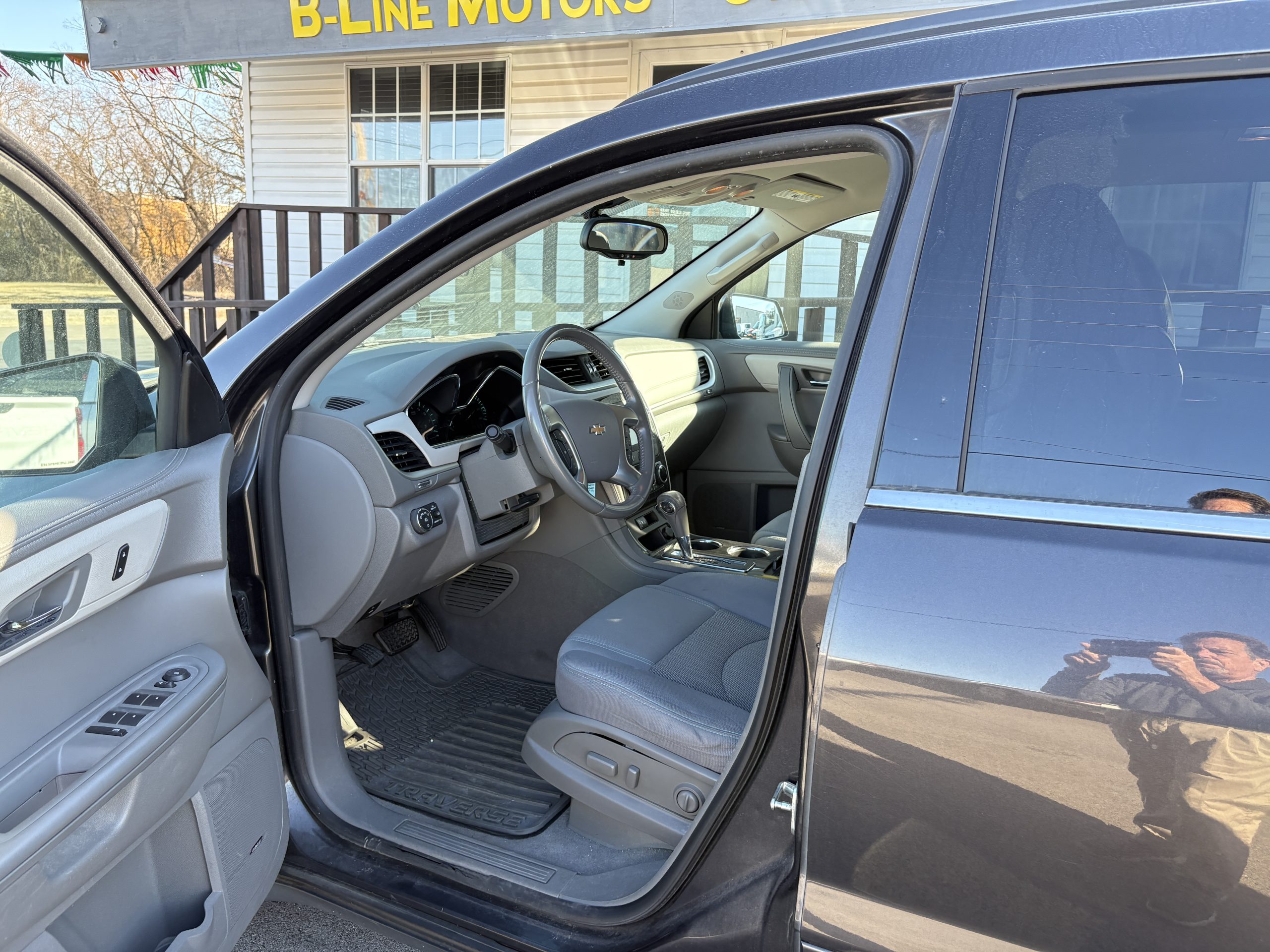 2014 CHEVROLET TRAVERSE LT - Image 7