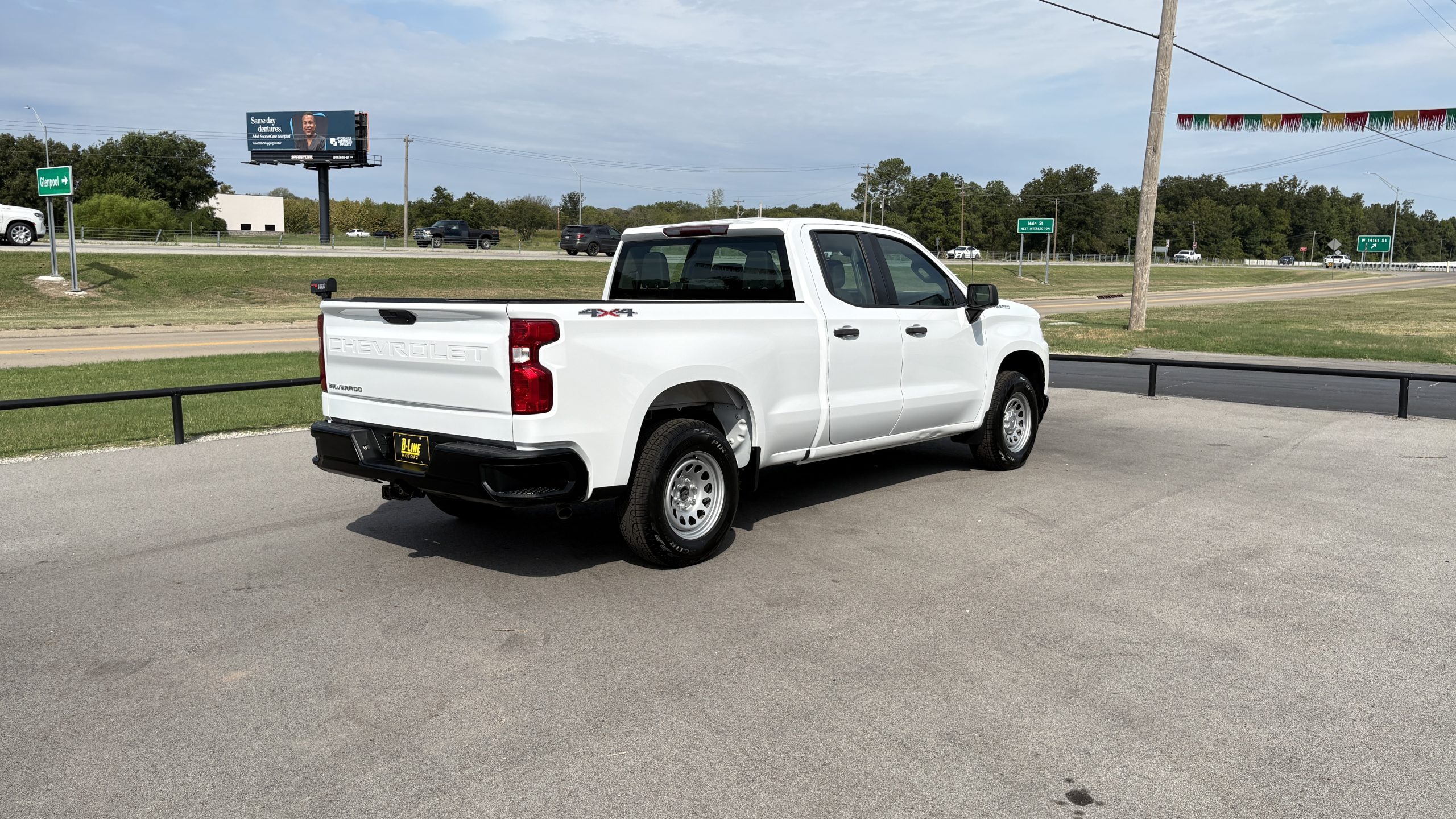 2019 CHEVROLET SILVERADO DOUBLE CAB 4X4 - Image 4