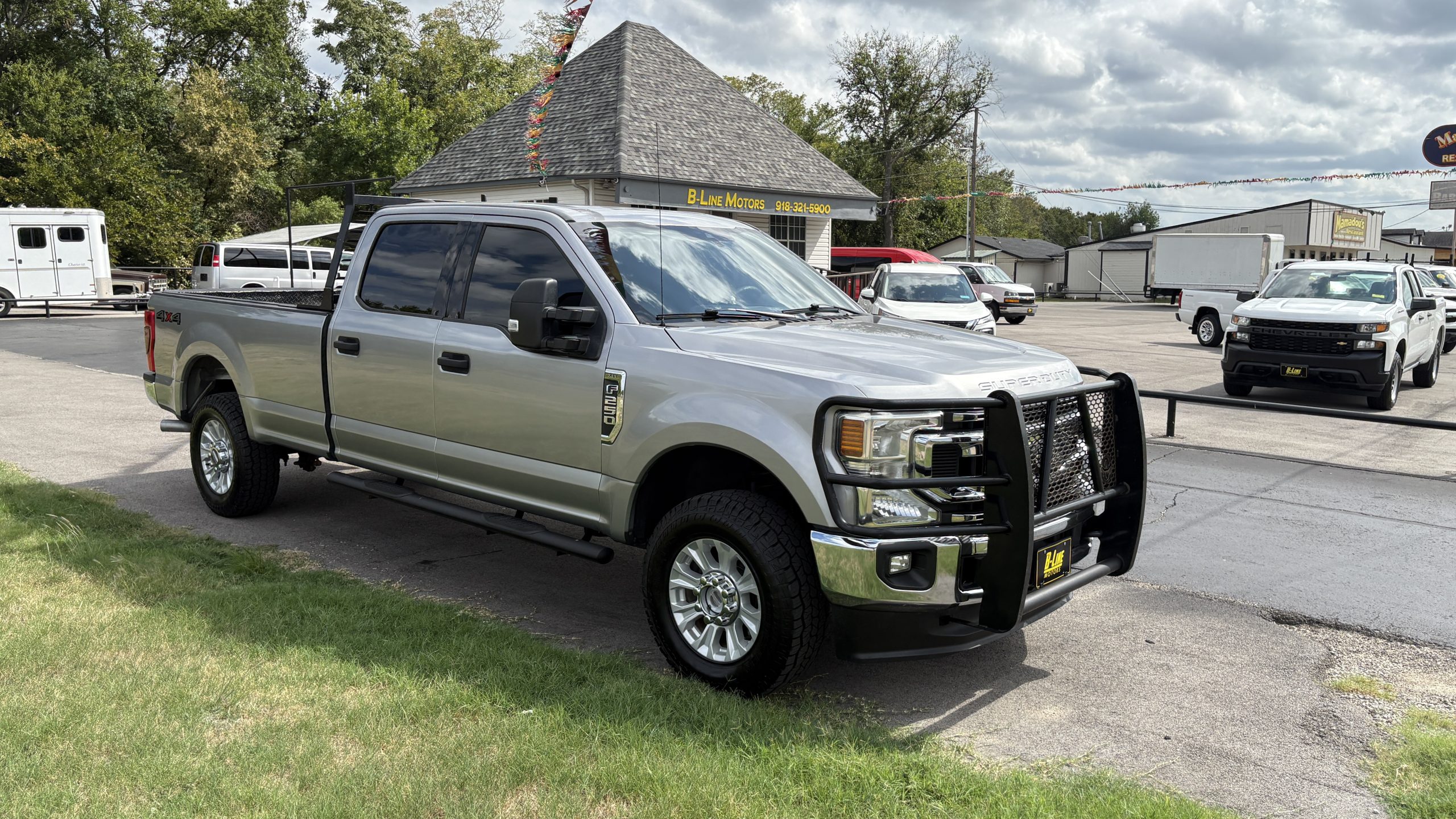 2020 FORD F250 CREW CAB 4X4 PICKUP - Image 3